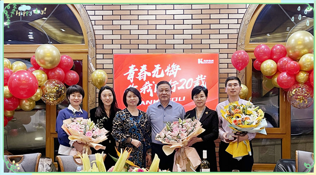 冰球突破-冰球电游豪华版_MG冰球游戏