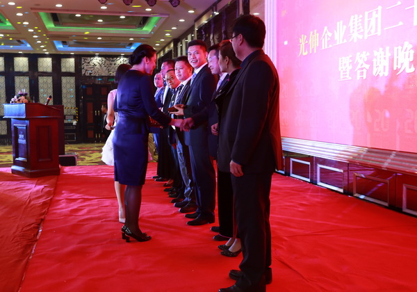 冰球突破-冰球电游豪华版_MG冰球游戏