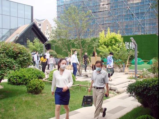 冰球突破-冰球电游豪华版_MG冰球游戏